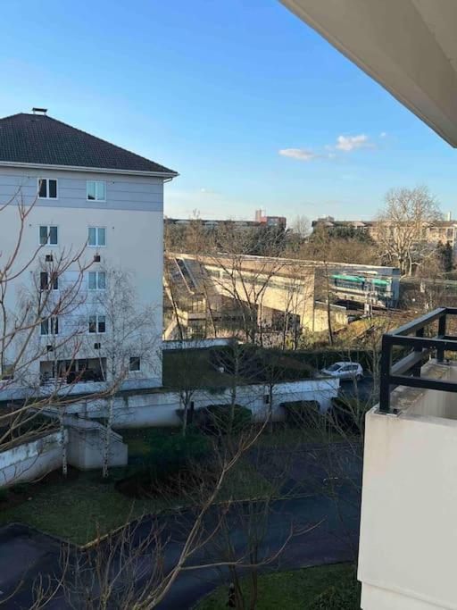 Tres Bel Appartement Entre Paris Et Disneyland Lognes Exterior photo